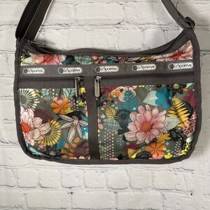 LeSportsac Deluxe Everyday Bag Floral Print Nylon Crossbody Gray Multi Pocket